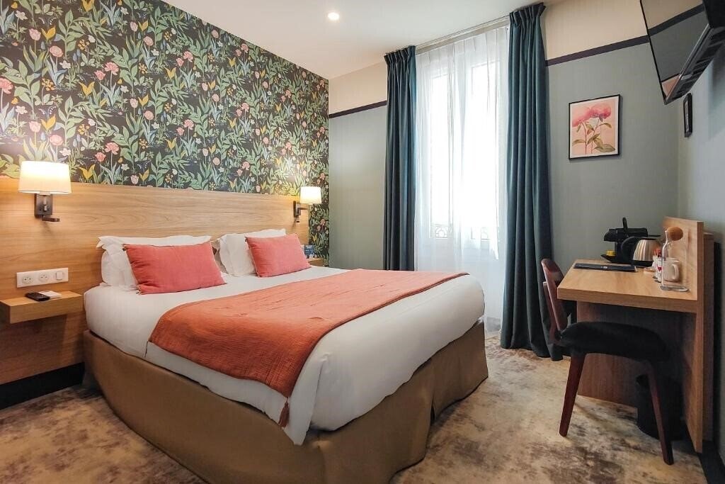 Отель De France Nice 3*