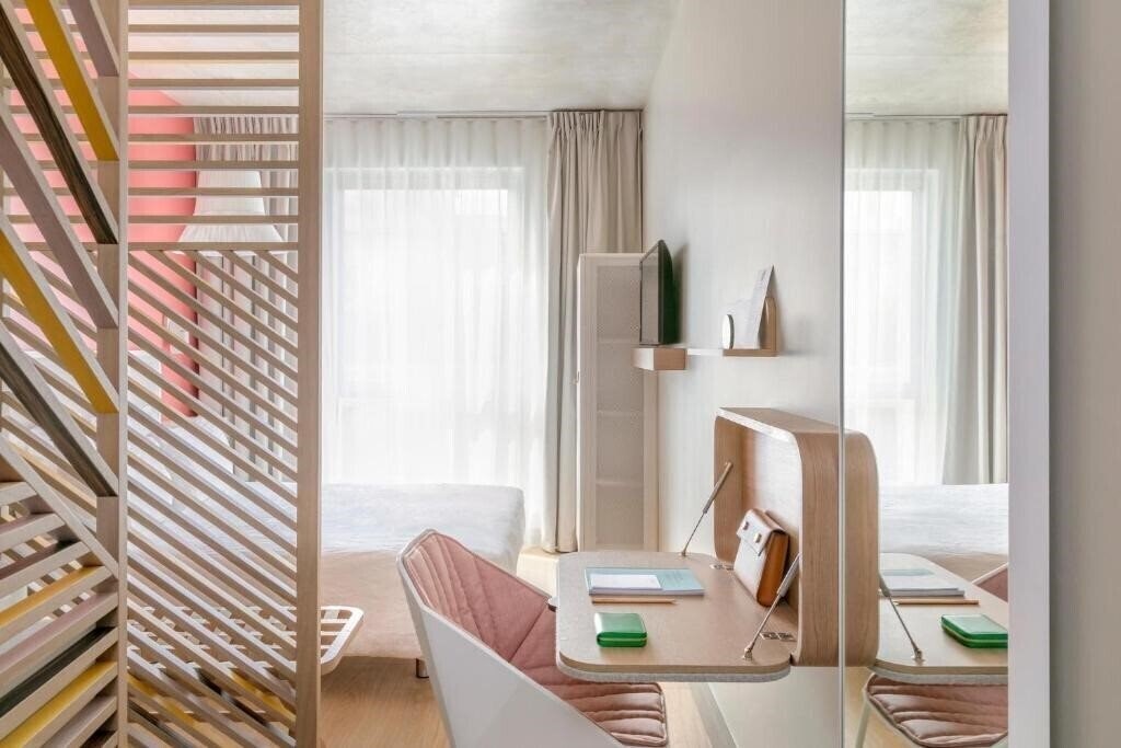 Изображение Okko Hotels Nice Aeroport 4*
