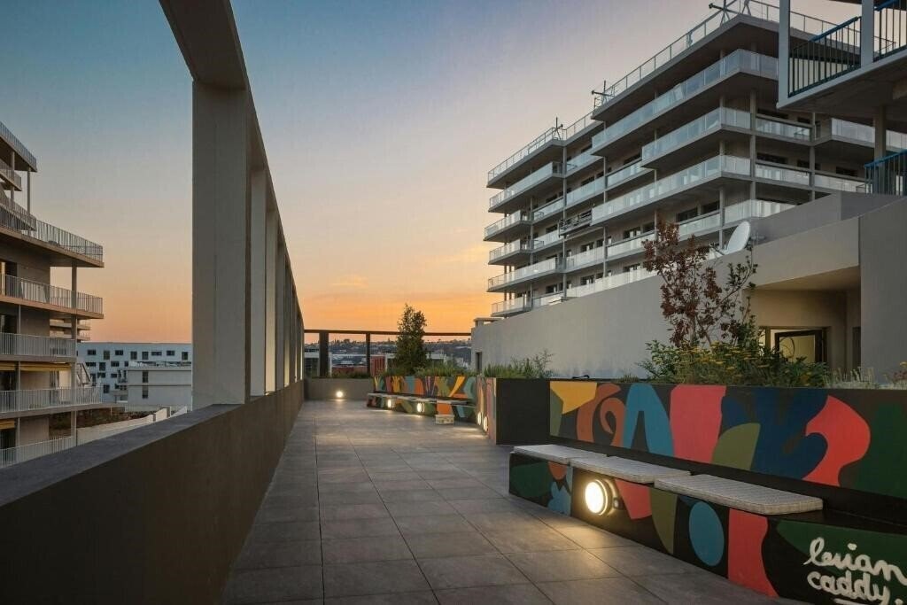 Фотографія Moxy Nice 3*