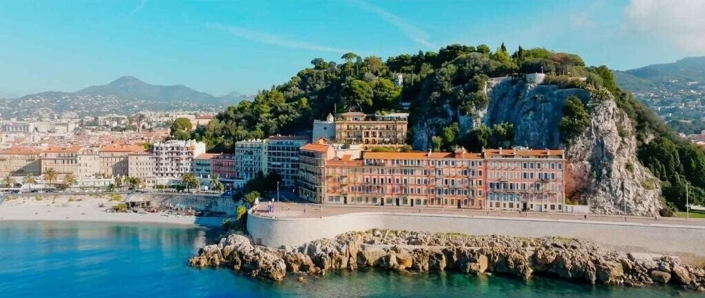 Изображение La Perouse 4*