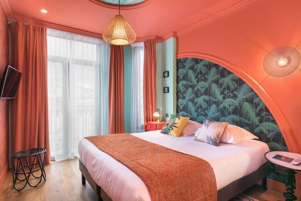 Отель Choiseul 3*