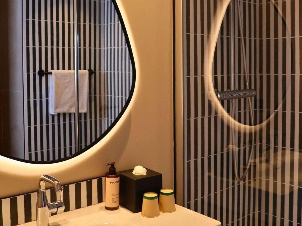 Фотографія Mercure Nice Promenade des Anglais Hotel 4*