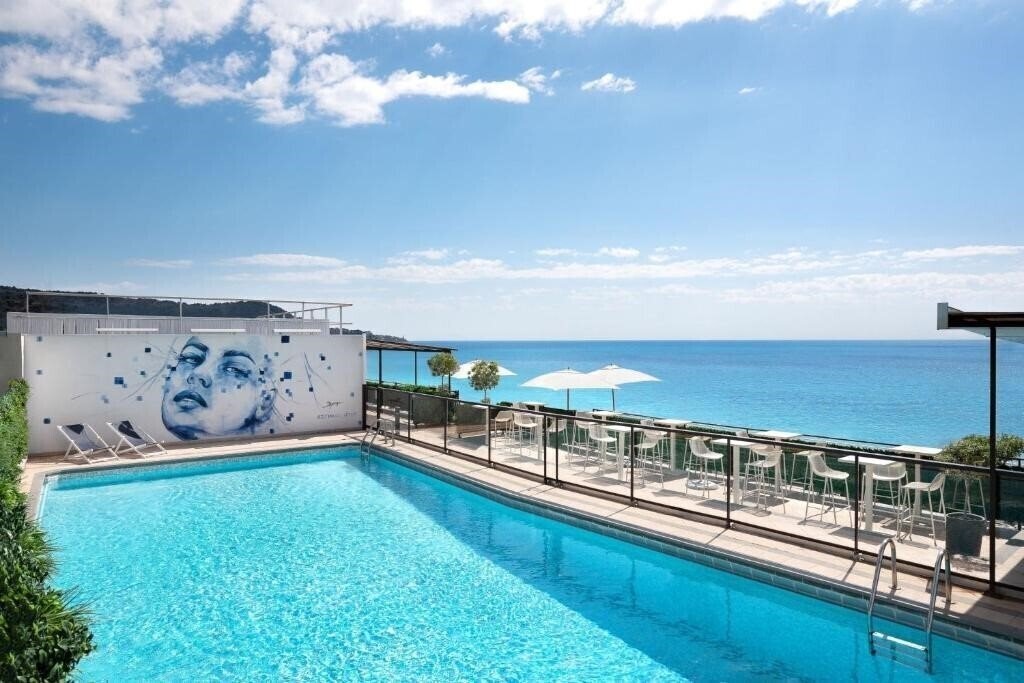 Отель Le Meridien Nice 4*