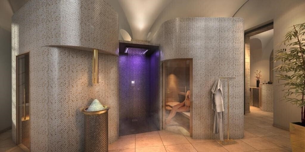 Фотография Le Grand Hotel Dieu by SOWELL COLLECTION 5*