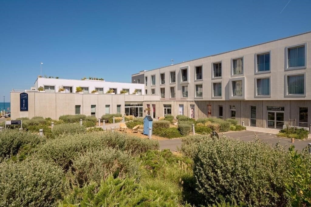 Фото Previthal Hotel de la Baie Thalasso & SPA Marin Granville 4*