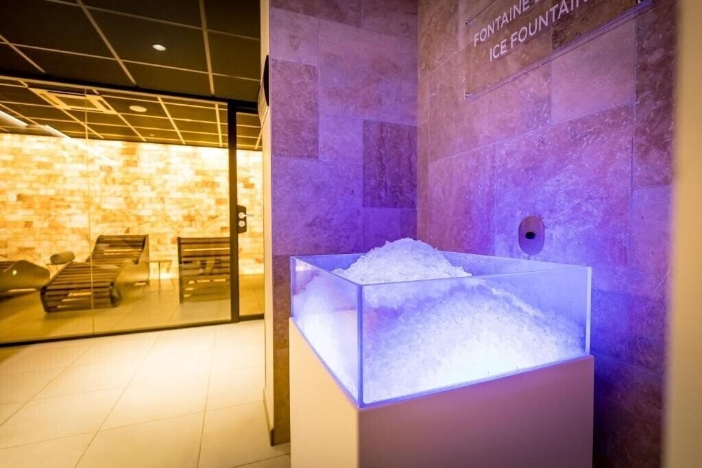 Фото Grand Hotel du Luxembourg & SPA 4*