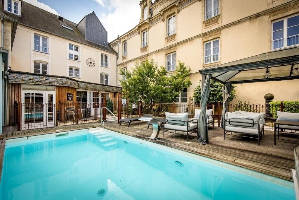 Готель Grand Hotel du Luxembourg & SPA 4*