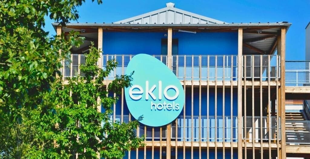 Отель Eklo Hotels Le Havre 3*