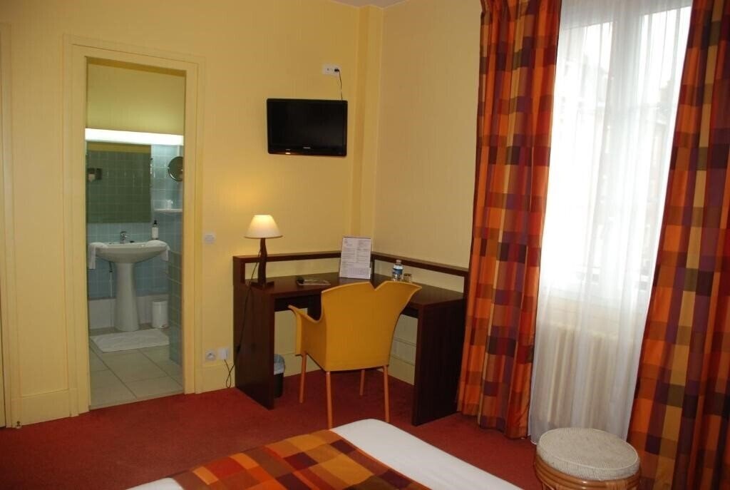 Фотография The Originals City Hotel Cathedrale, Lisieux 3*