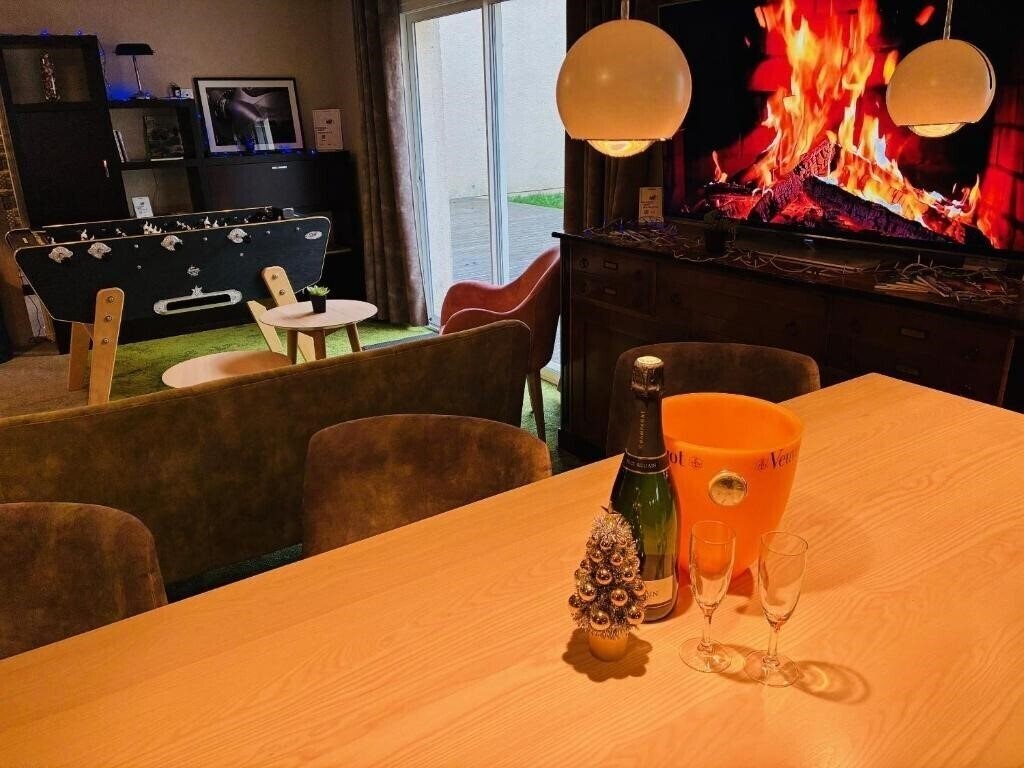 Изображение The Originals City, Hotel Acropole, Bernay (ex. Acropole Hotel) 3*