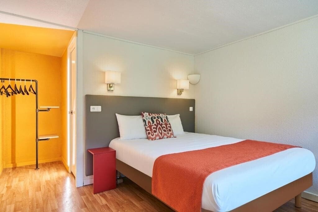 Фото The Originals City, Hotel A Pic, Cherbourg 3*