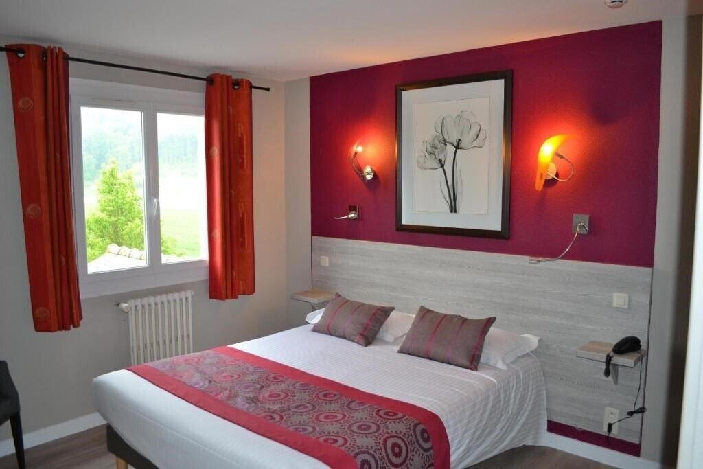 Фотографія The Originals Boutique, Hotel Les Quatre Salines, Le Mont Saint Michel Sud 3*