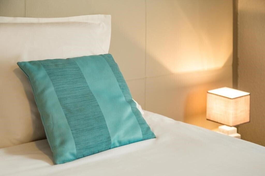 Изображение The Originals Boutique, Hotel SPA, Honfleur Sud 3*