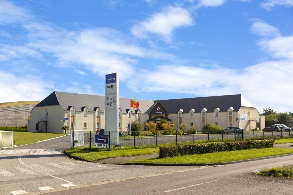 Готель The Originals City, Hotel Acadine, Le Neubourg 3*