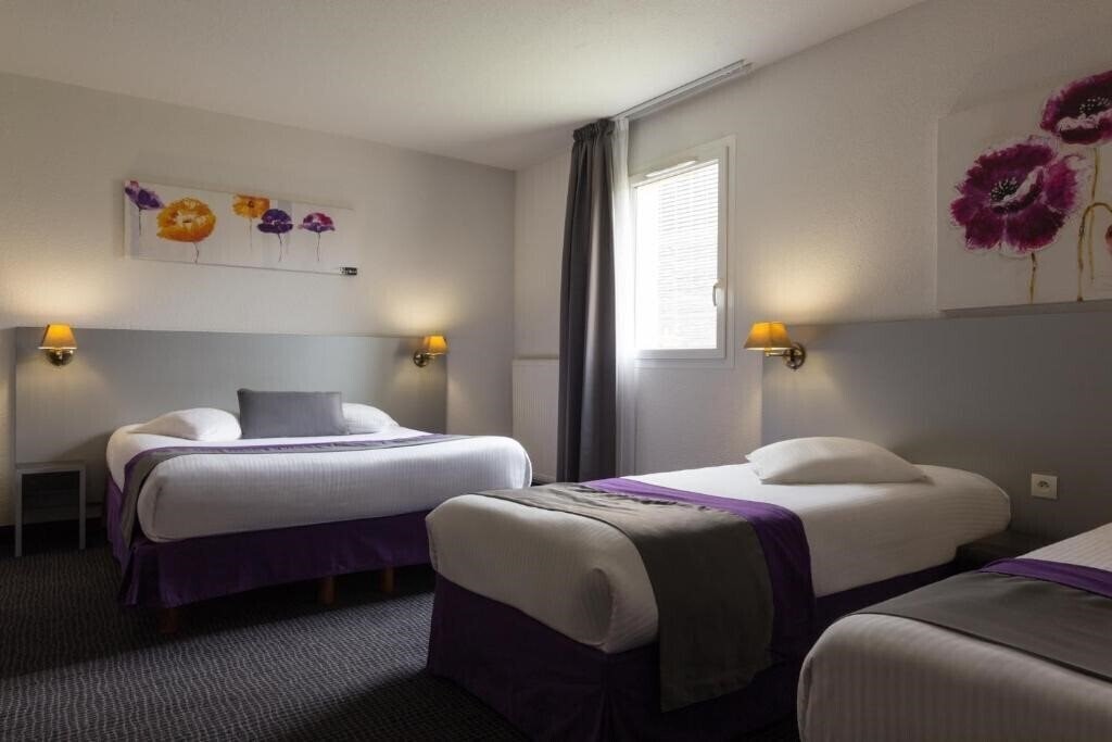 Фото The Originals City, Hotel Acadine, Le Neubourg 3*