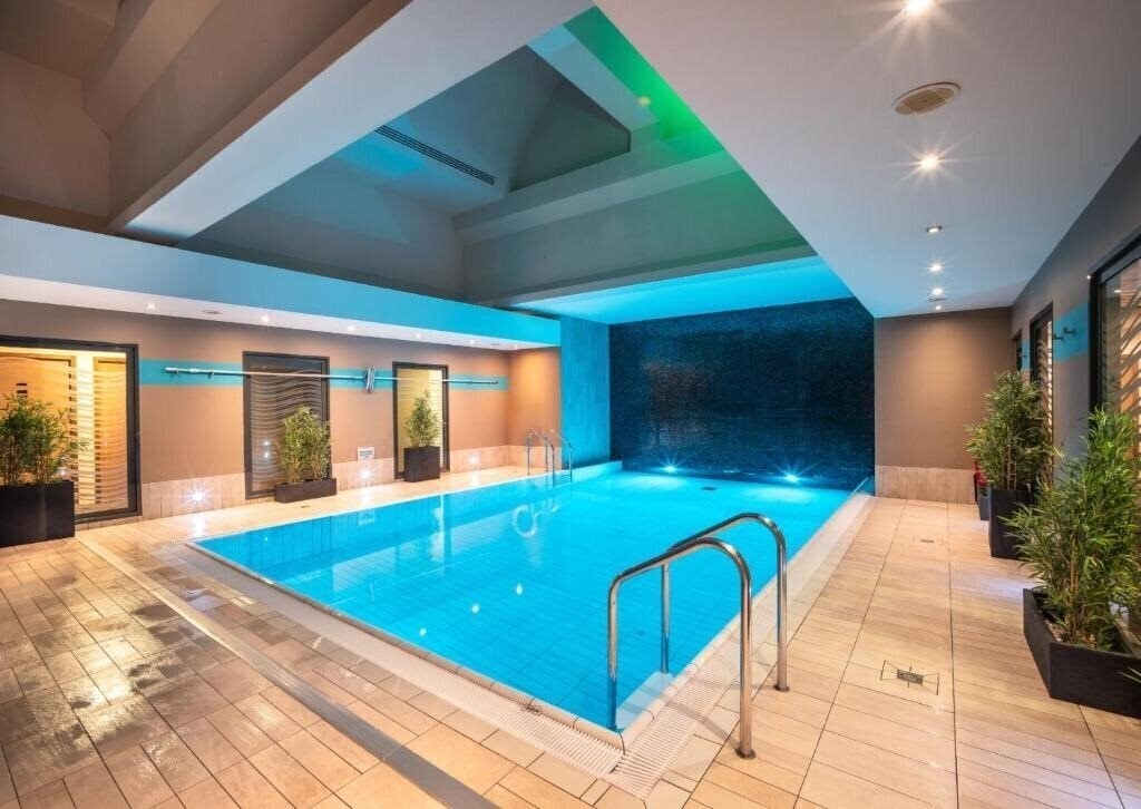 Отель Hotel SPA du Pasino Partouche Le Havre 4*