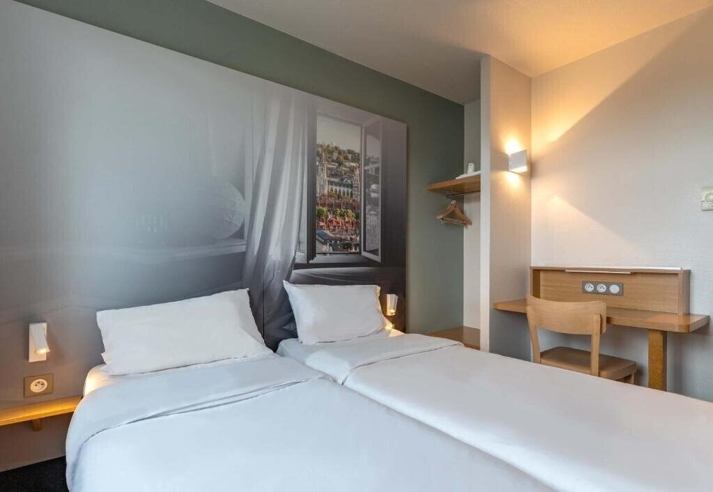 Картинка B&B Hotel Evreux 2*