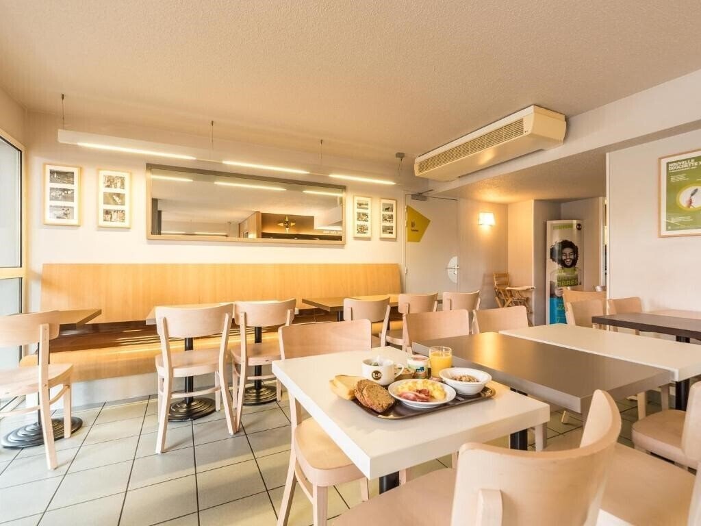 Зображення B&B Hotel Alencon Nord 2*