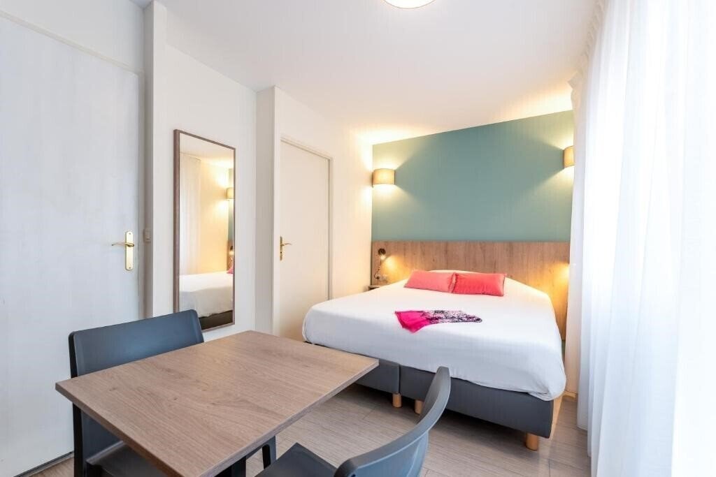 Фото Zenitude Hotel Residences Le Havre Centre 3*