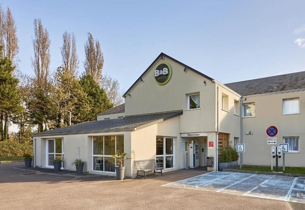 Отель B&B Hotel Honfleur 2*