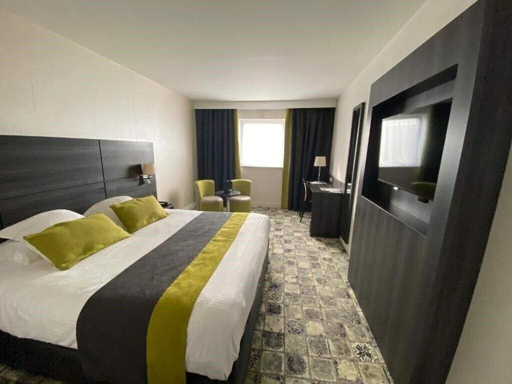 Фотография Best Western Plus Palais des Congres 4*
