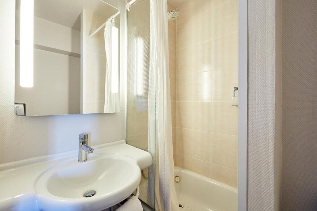 Зображення B&B HOTEL Le Havre Harfleur 1 2*