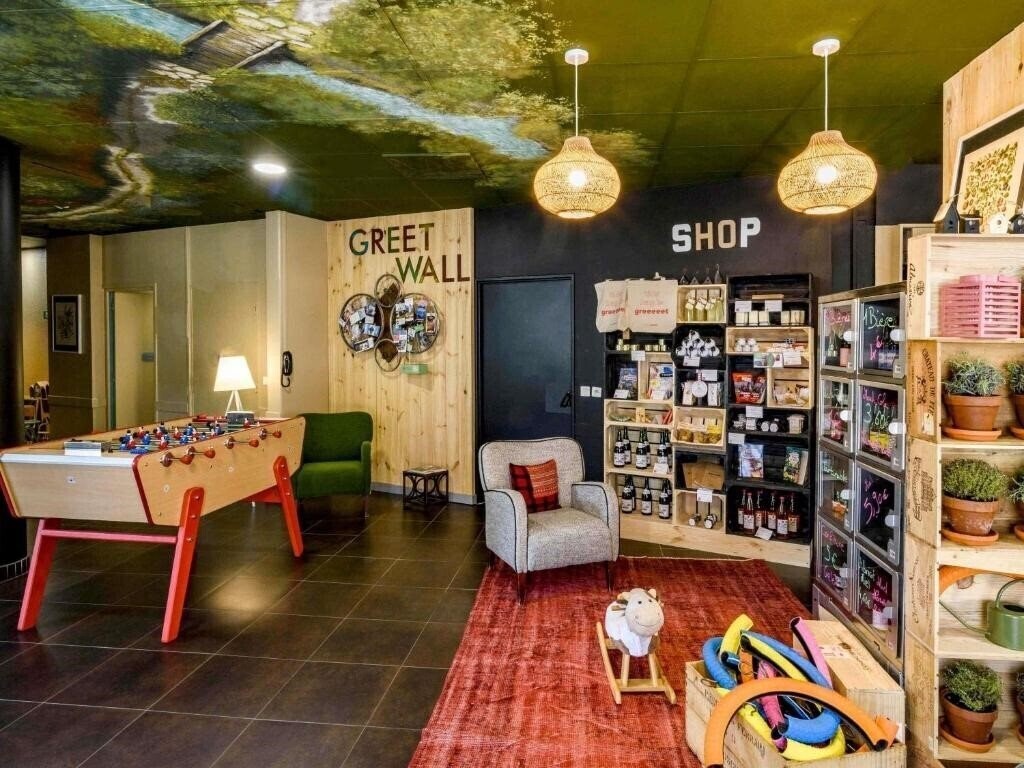 Фотографія Greet Hotel Evreux Centre 3*