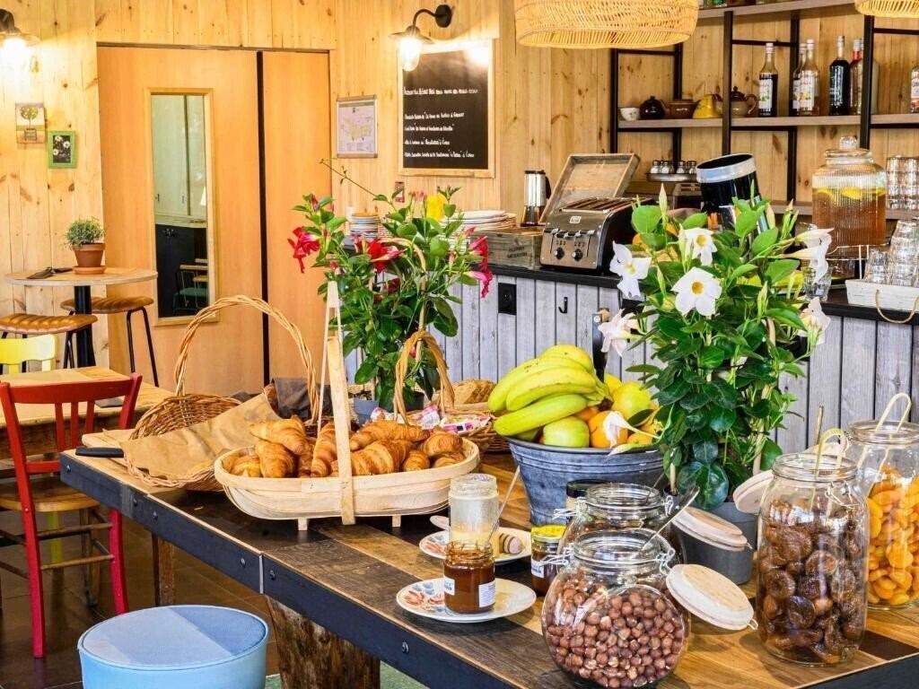 Картинка Greet Hotel Evreux Centre 3*