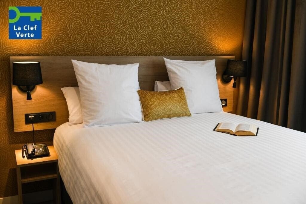 Готель Best Western Plus Le Havre Centre Gare 3*