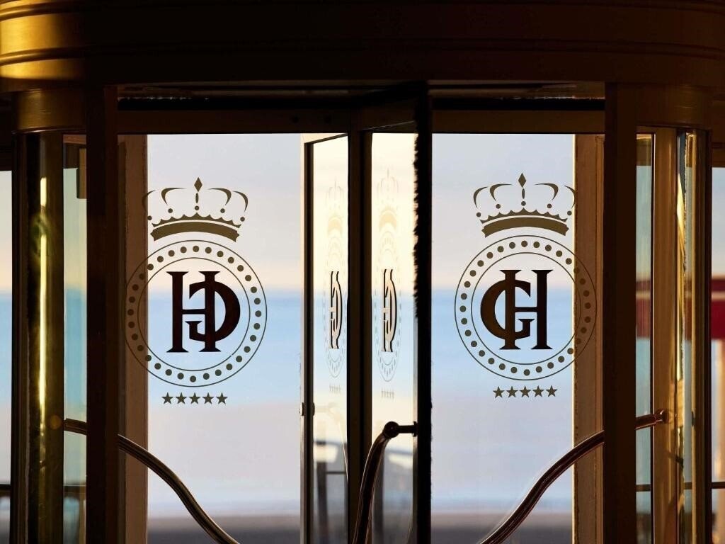 Картинка Le Grand Hotel de Cabourg - MGallery Collection 5*