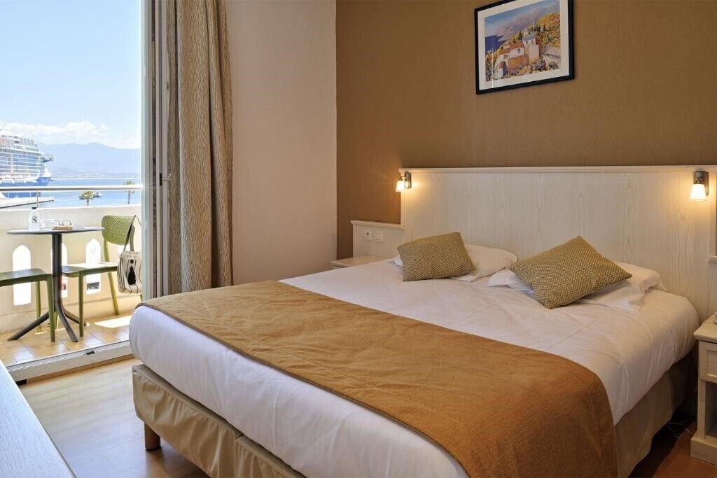 Картинка Du Golfe 3*