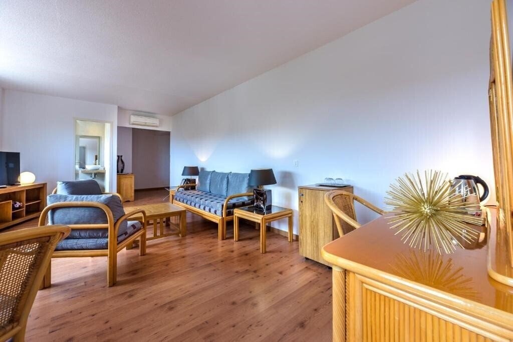 Картинка Hotel Le Tilbury 3*