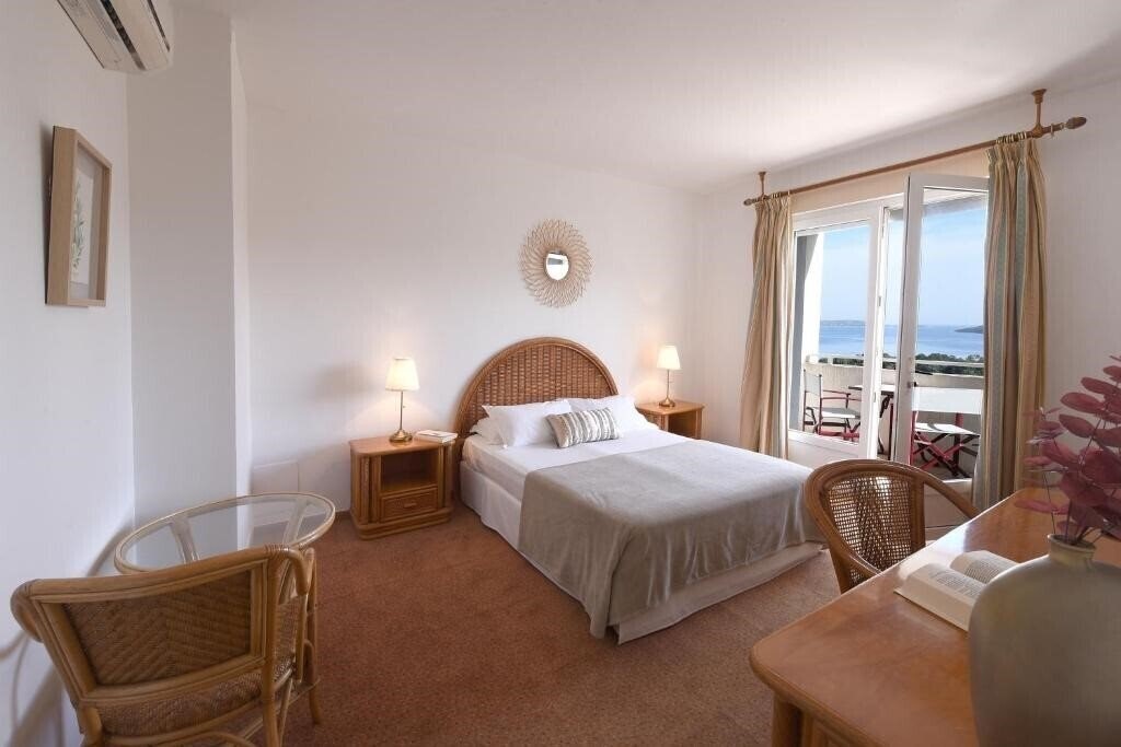 Фотография Hotel Le Tilbury 3*