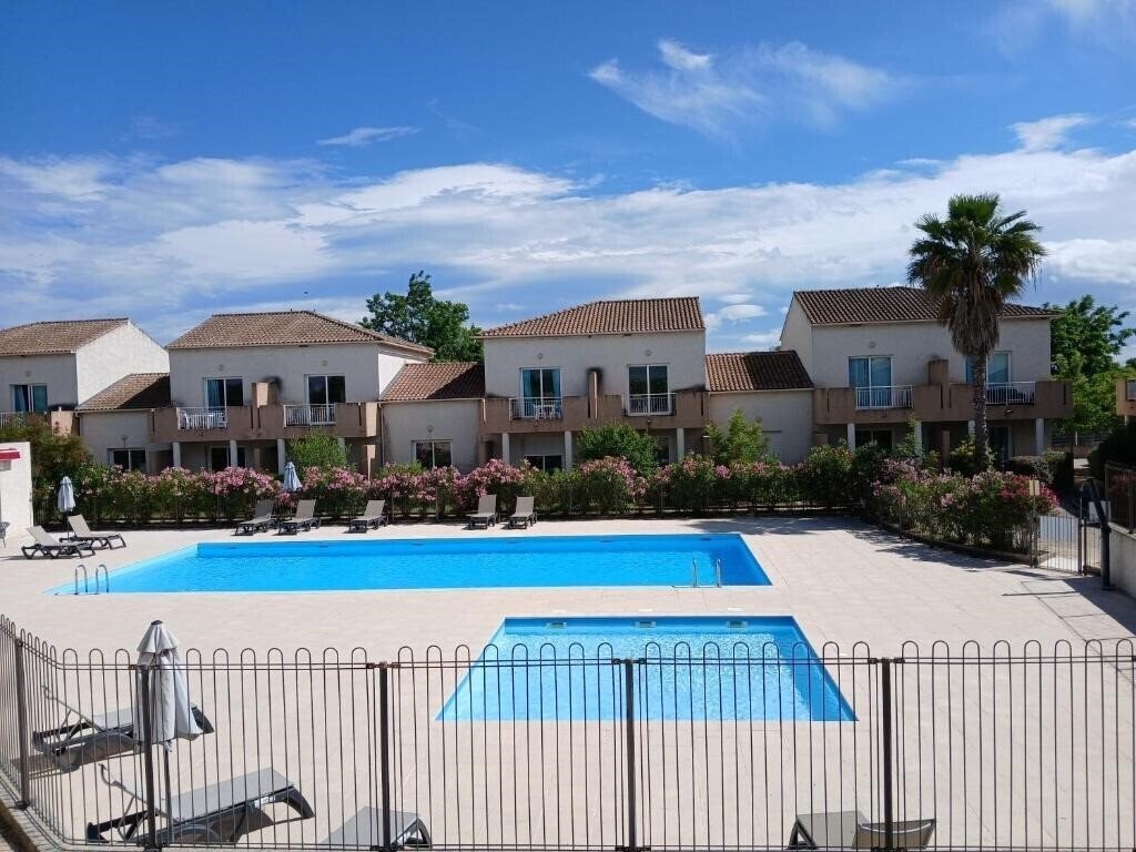 Отель Les Hauts du Maquis 3*