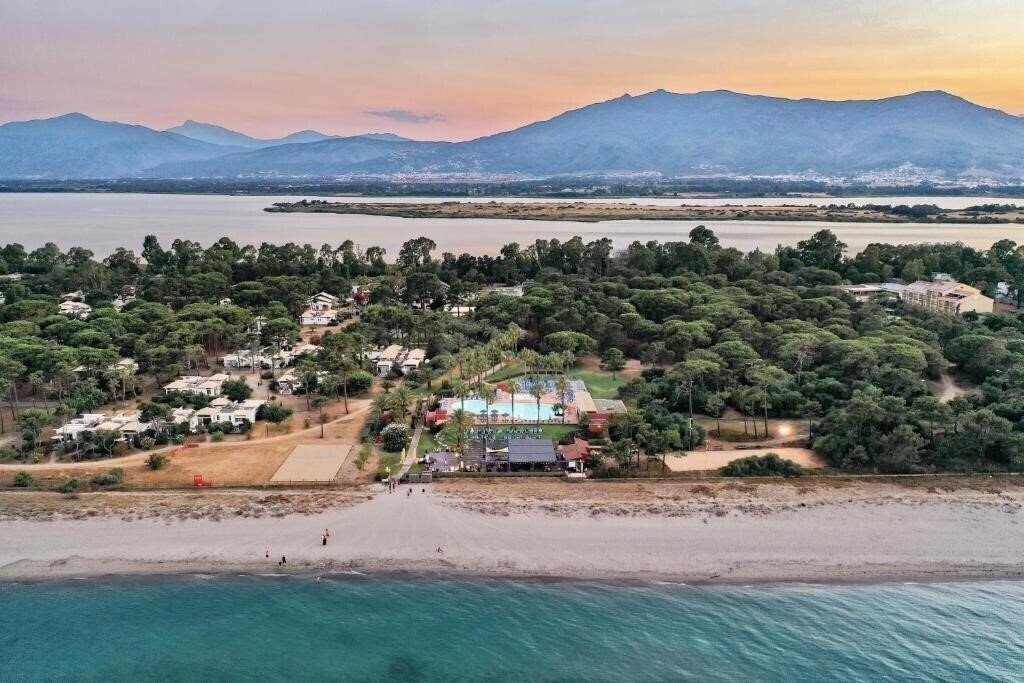 Отель Belambra Clubs Borgo Pineto 3*