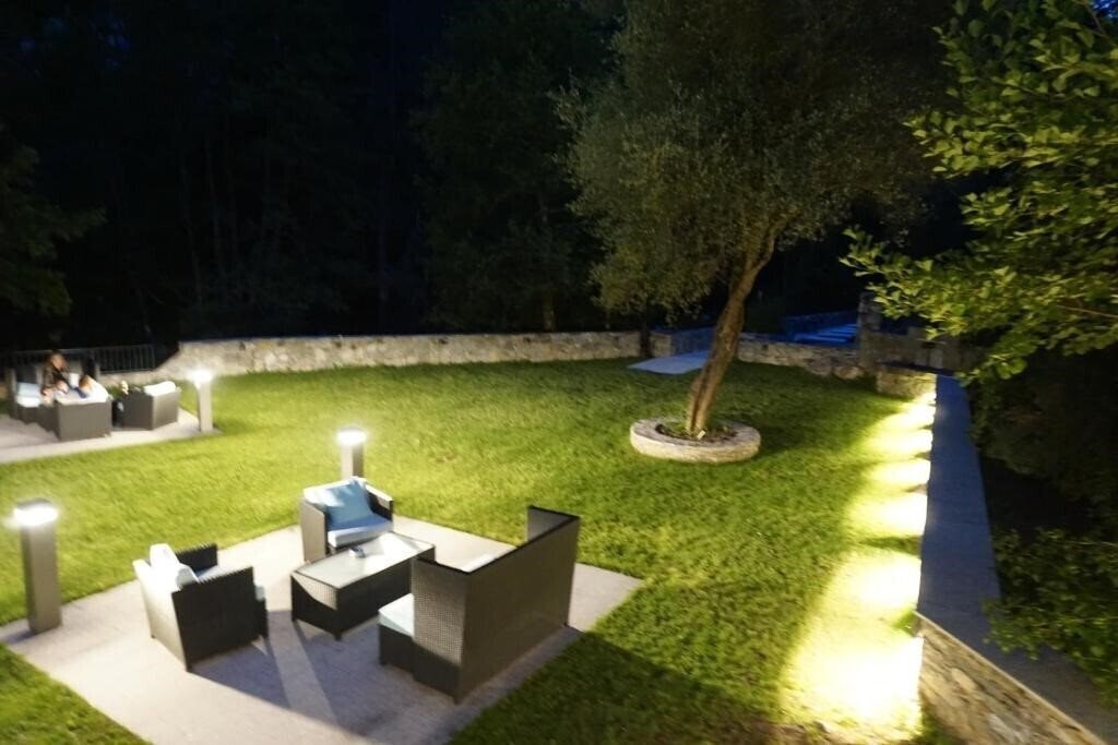 Картинка Hotel Les Jardins de La Glaciere 3*