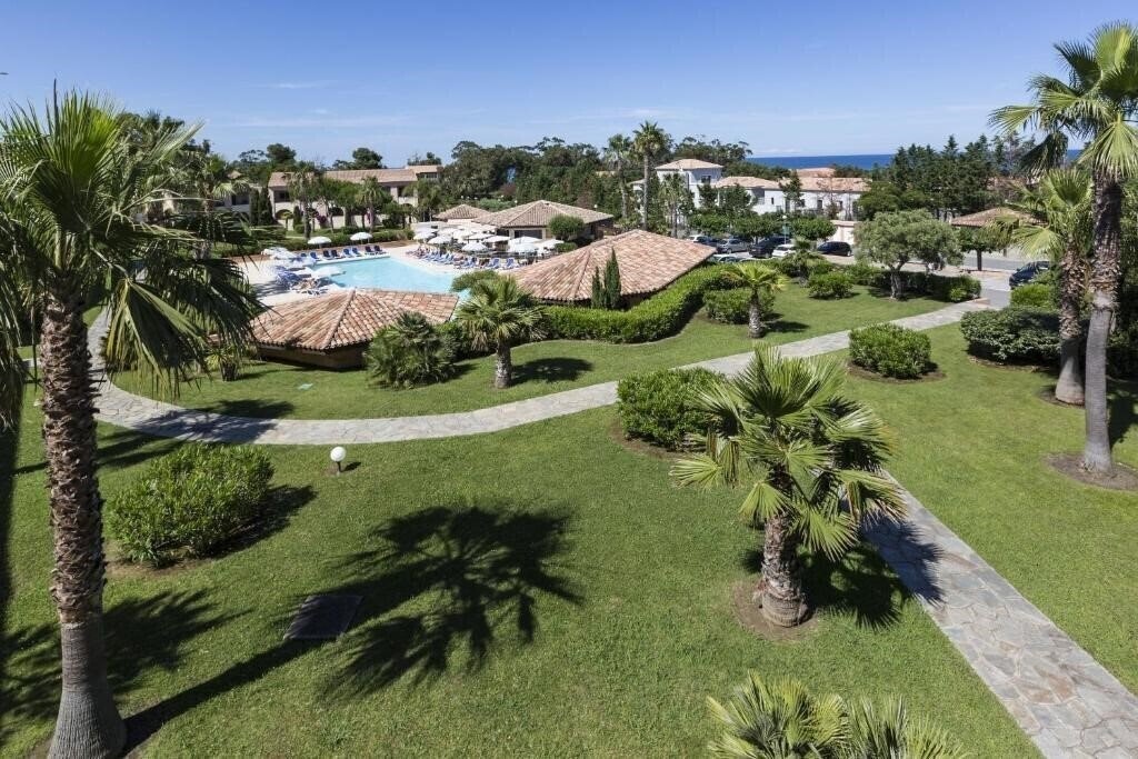 Отель Residence Odalys Sognu di Mare 3*