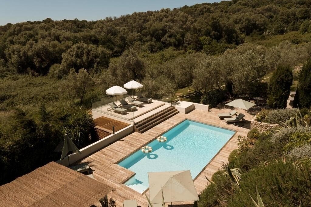 Фото L'Hostellerie Moulin des Oliviers 5*