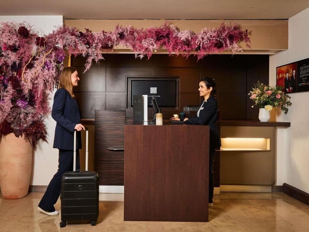 Фото Novotel Paris La Defence Esplanade 4*