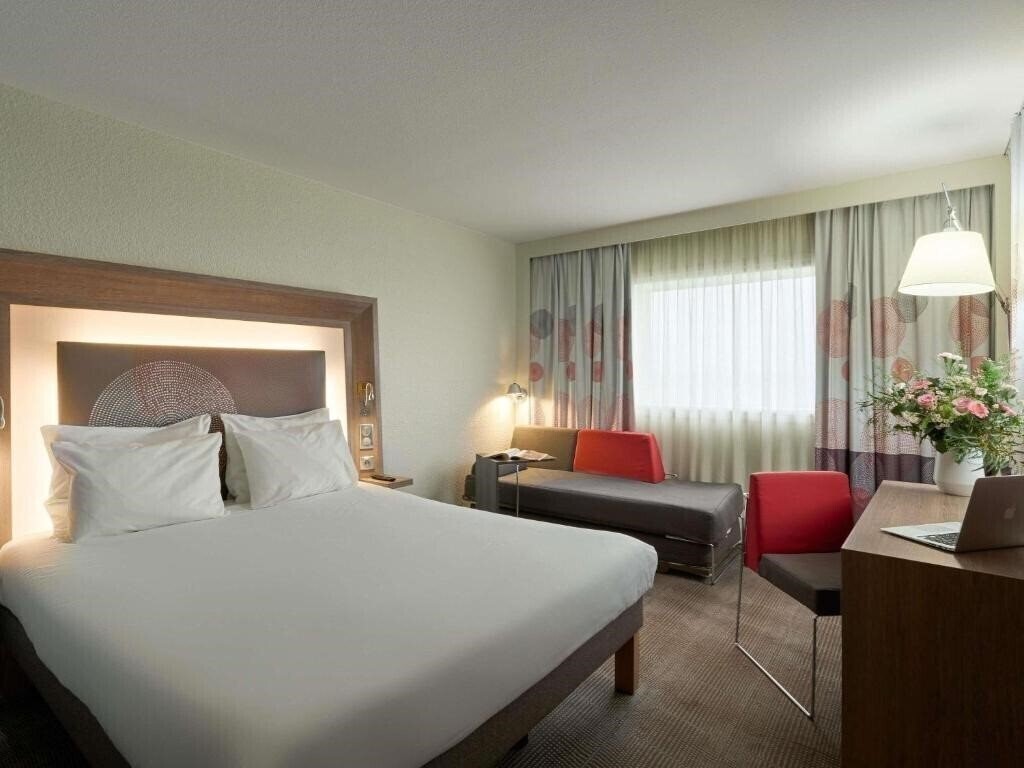 Зображення Novotel Paris La Defence Esplanade 4*