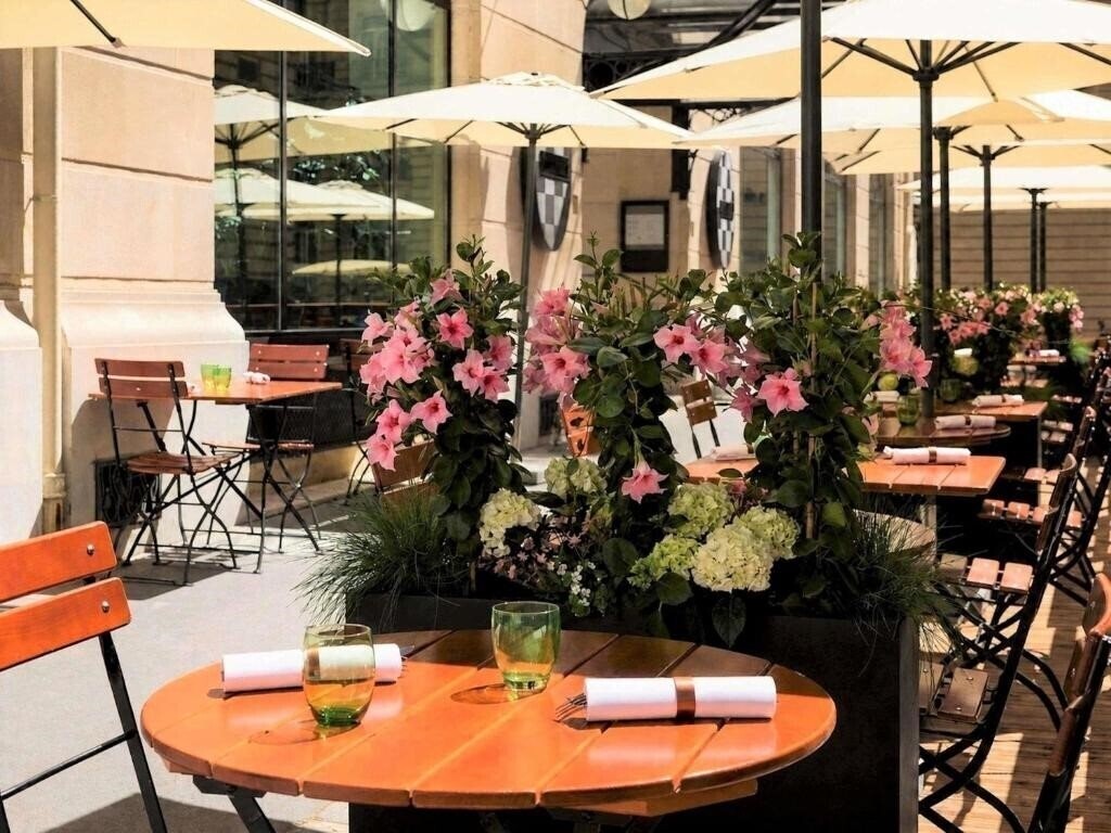 Фото Sofitel Paris Arc de Triomphe 5*