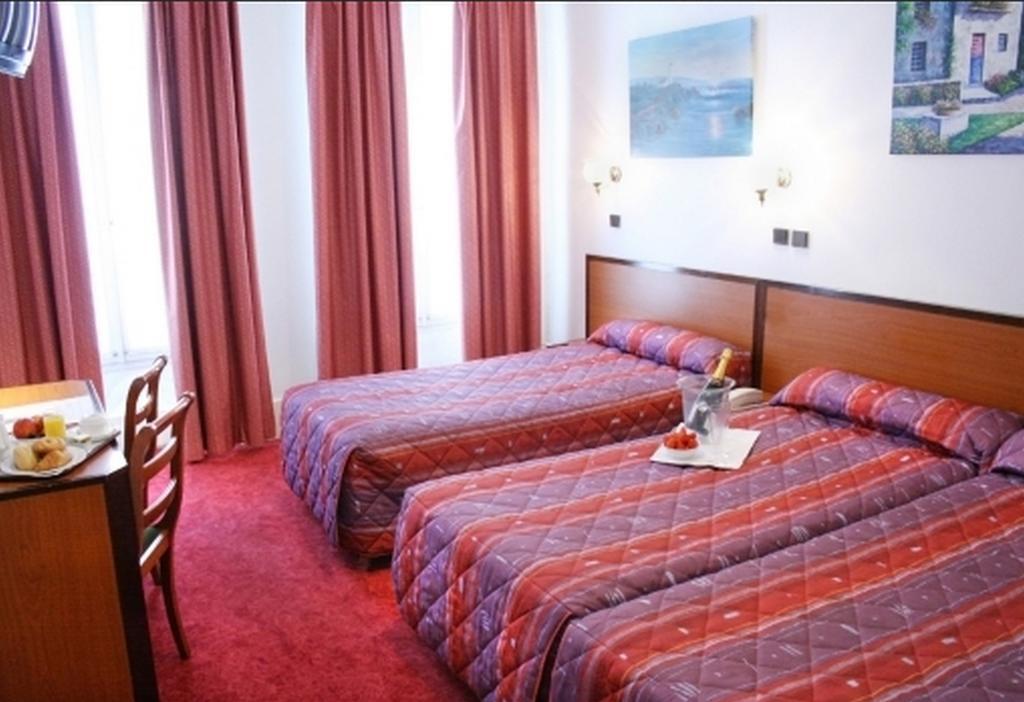 Отель Troyon 2*