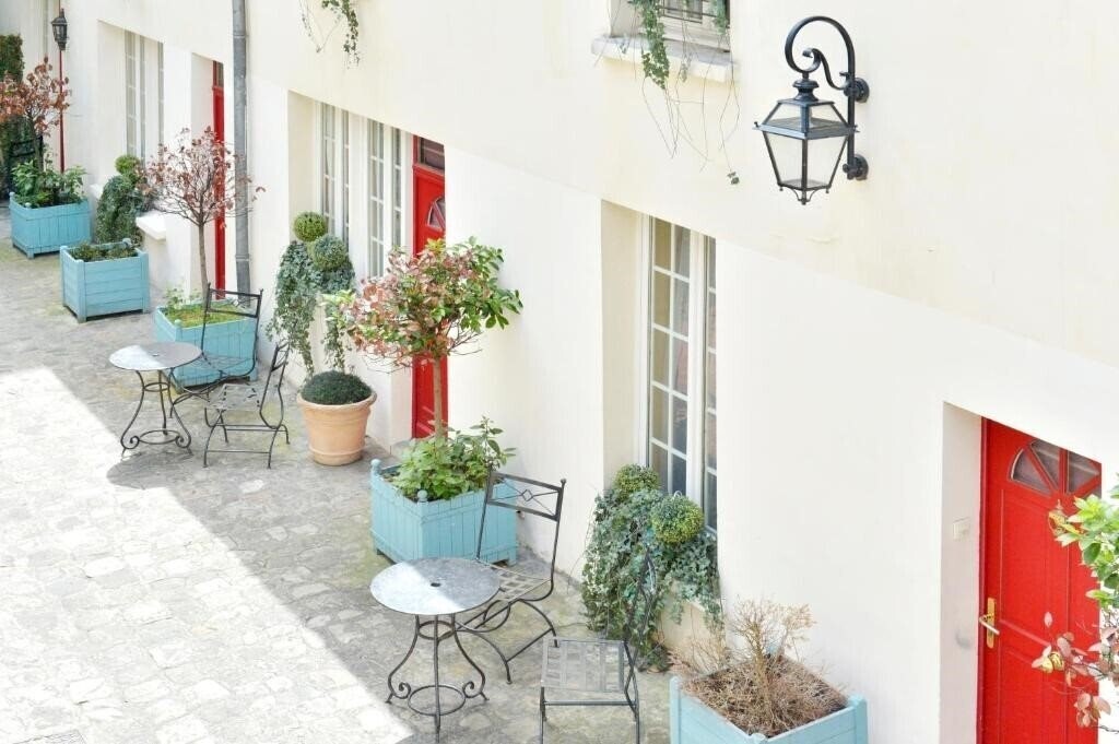 Картинка Unic Renoir Saint Germain 3*