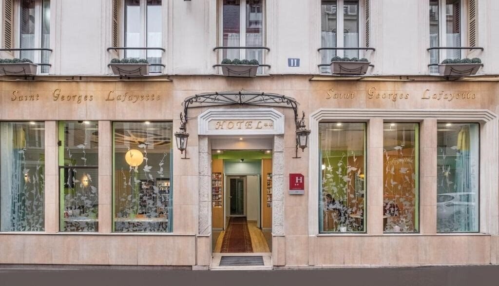 Отель Saint Georges Lafayette 2*