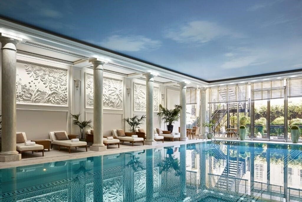 Фото Shangri-La Hotel Paris 5*