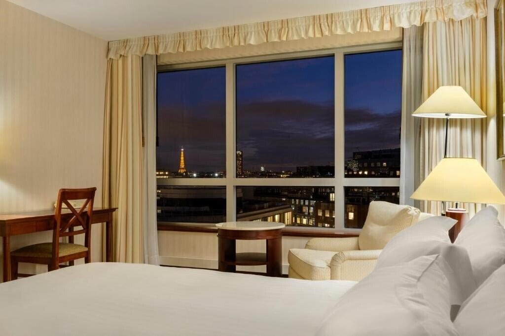Фото Occidental Paris Levallois 4*