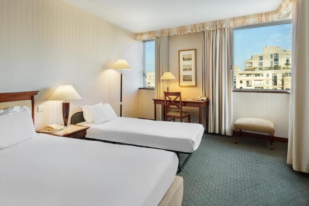 Фотографія Occidental Paris Levallois 4*