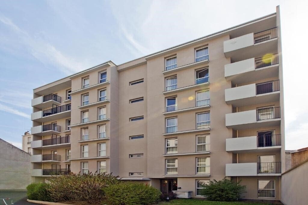 Фотографія Sejours Affaires Paris-Malakoff 2*