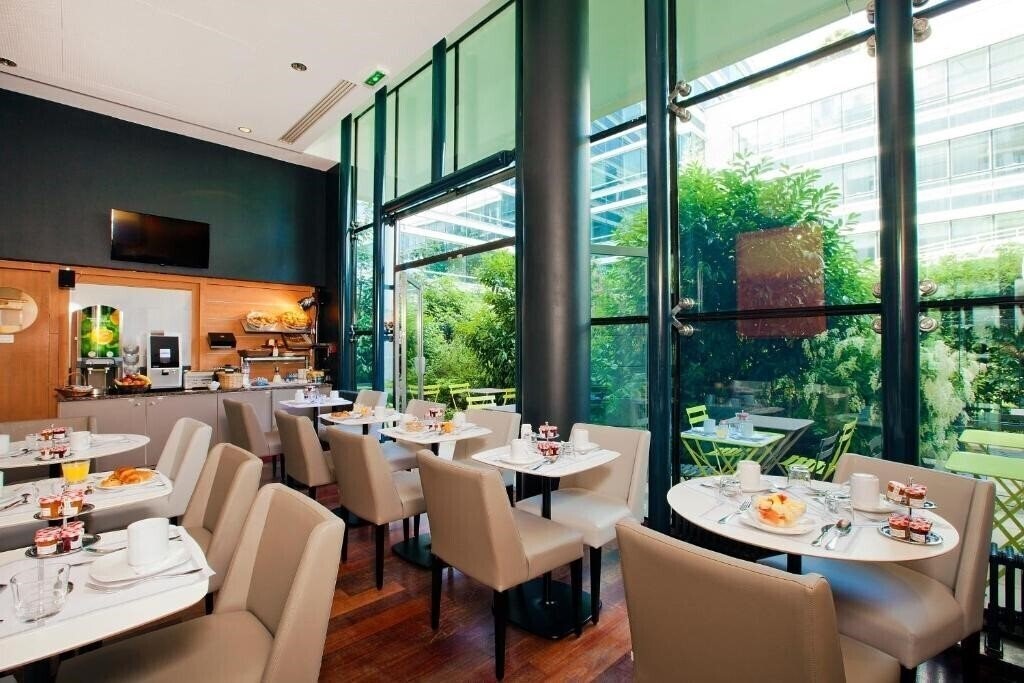 Фотографія Residhome Monceau Bois Colombes 3*