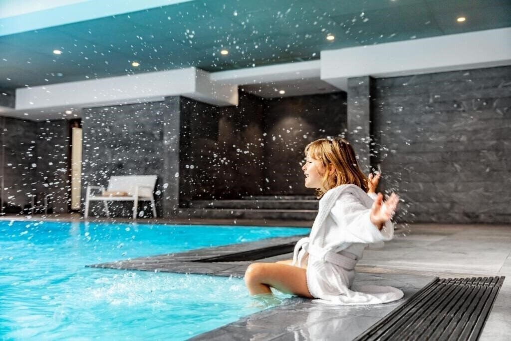 Отель Relais SPA Val d'Europe 4*